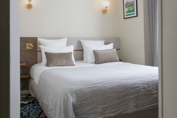 petite-chambre-hotel-verneuil