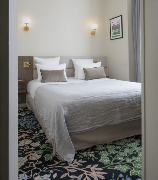 petite-chambre-hotel-verneuil